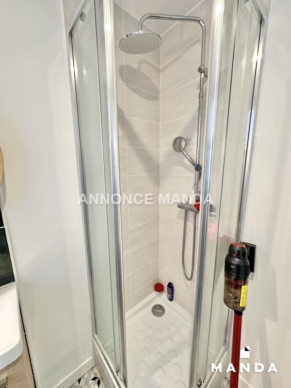 Studio - 17 m² - 1 pièce