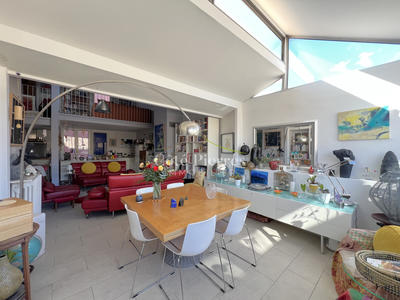 Appartement - 185 m² - 5 pièces