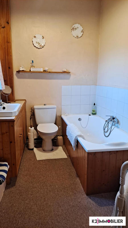 Maison - 486 m² - 14 pièces