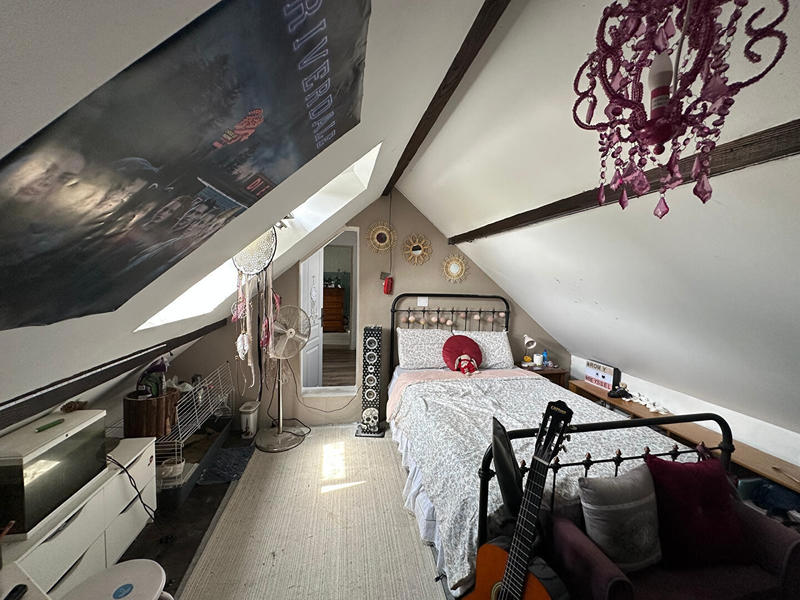 Maison - 145 m² - 8 pièces