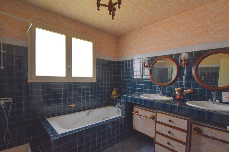 Maison - 140 m² - 4 pièces