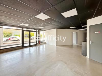 Bureau - 115 m² - 2 pièces