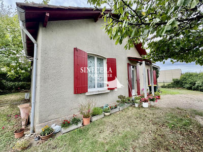 Maison - 90 m² - 4 pièces