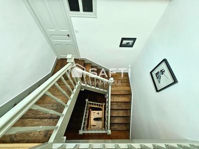 Appartement - 223 m² - 7 pièces