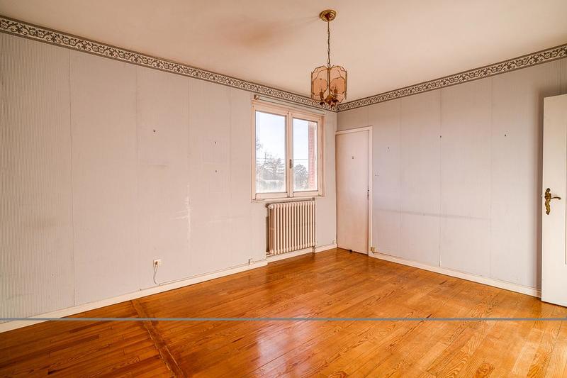 Maison - 96 m² - 4 pièces