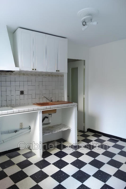 Appartement - 105 m² - 3 pièces