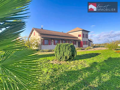 Maison - 158 m² - 7 pièces