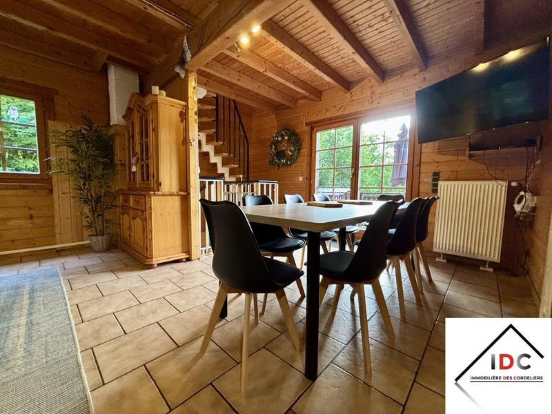 Châlet - 116 m² - 5 pièces