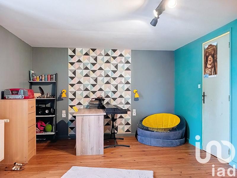 Maison - 196 m² - 6 pièces