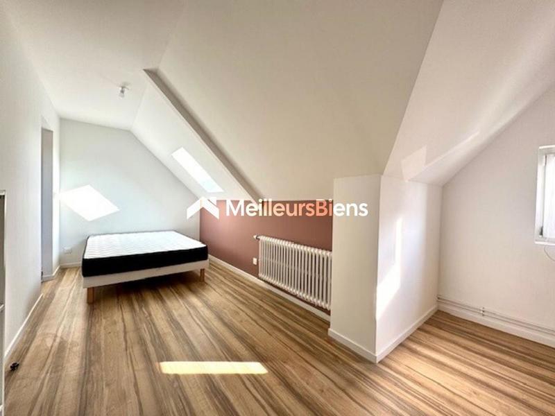 Immeuble - 244 m² - 10 pièces