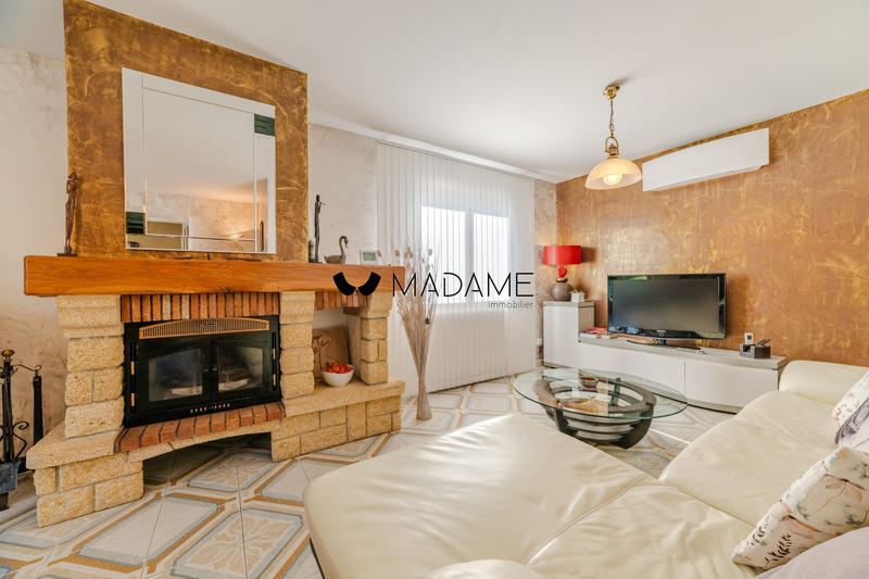 Maison - 105 m² - 5 pièces