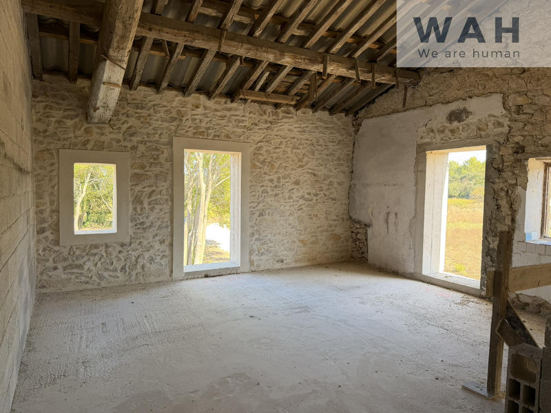 Maison - 242 m² - 6 pièces