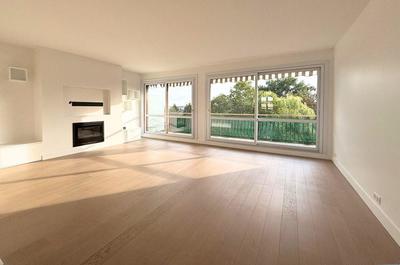 Appartement - 119 m² - 6 pièces