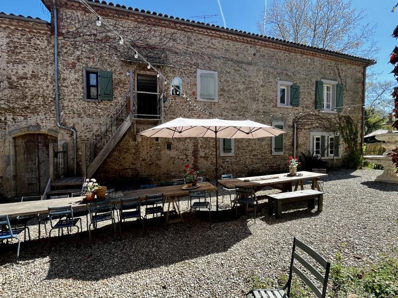 Maison de domaine - 570 m² - 20 pièces