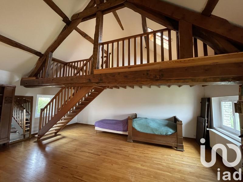 Maison - 243 m² - 8 pièces