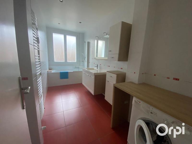 Appartement - 102 m² - 3 pièces