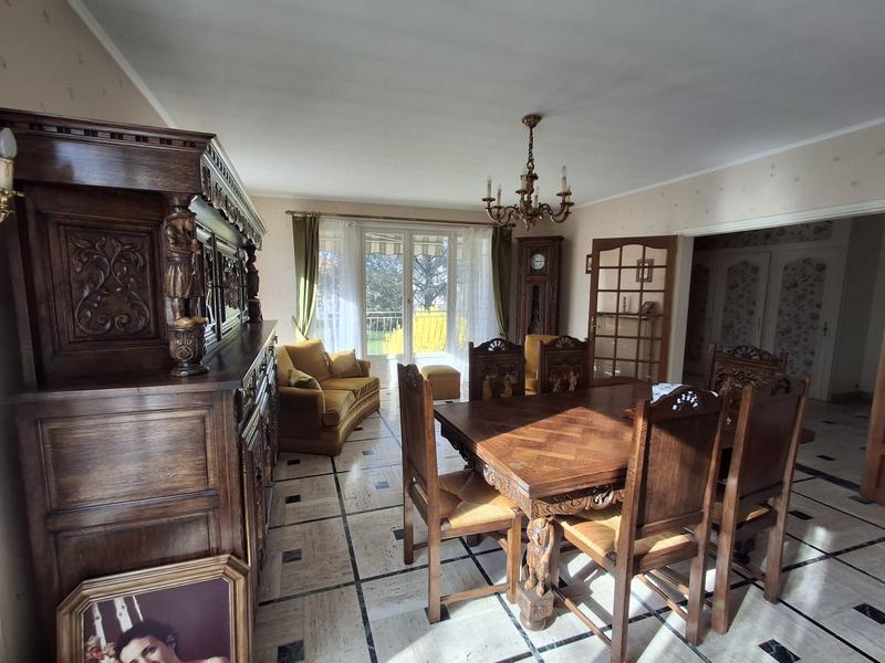 Maison ancienne - 179 m² - 7 pièces