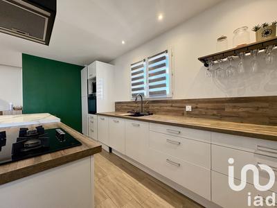 Maison - 96 m² - 4 pièces