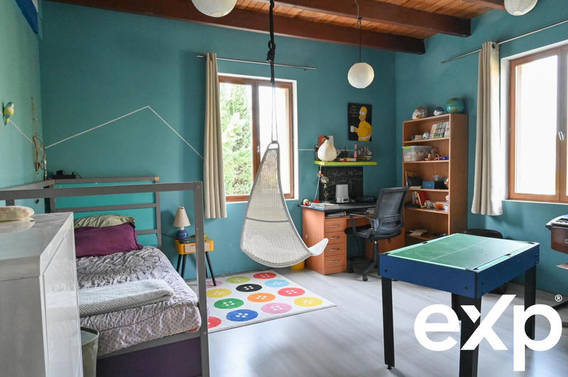 Maison - 143 m² - 7 pièces