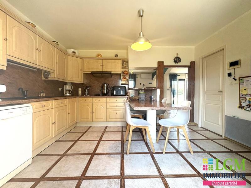 Maison - 128 m² - 4 pièces