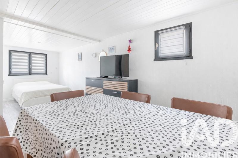 Maison - 130 m² - 6 pièces