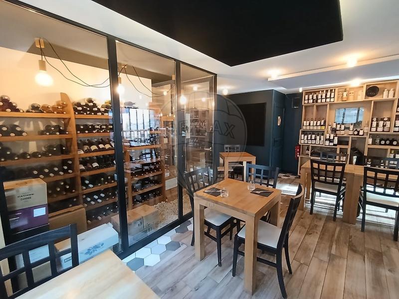 Immeuble - 58 m² - 6 pièces