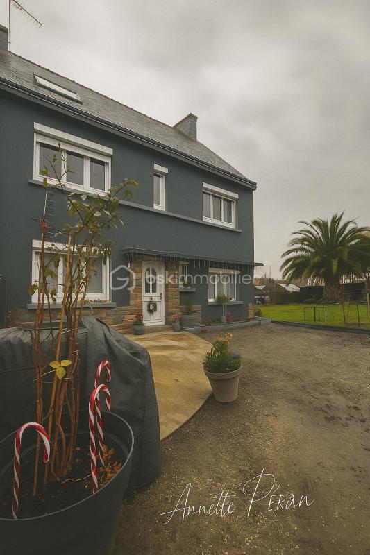 Maison de ville - 140 m² - 7 pièces