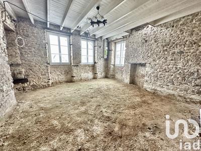 Maison - 300 m² - 8 pièces