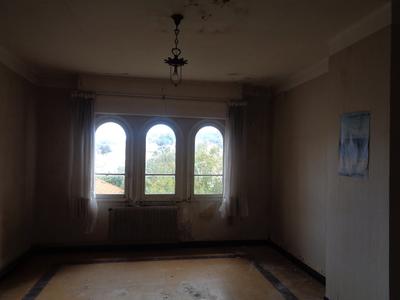 Maison - 148 m² - 6 pièces