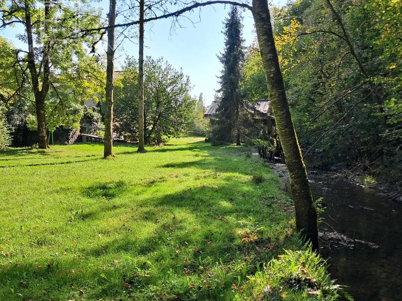 Propriété - 90 m² - 4 pièces