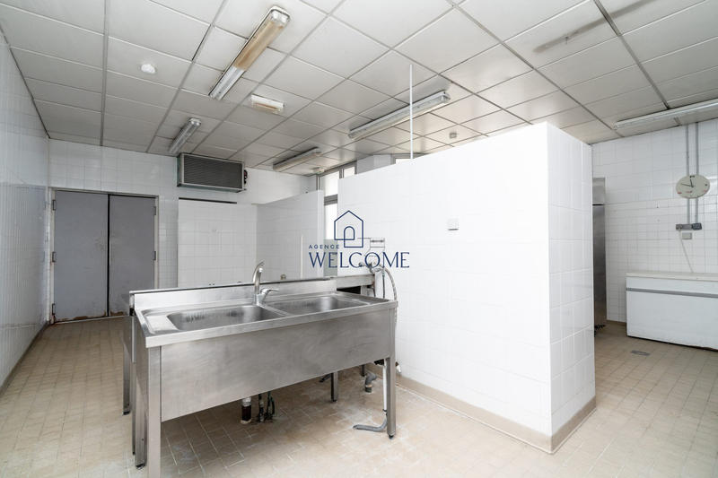 Fonds de commerce - Hôtellerie / Restauration - 280 m²