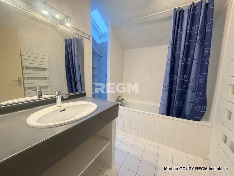 Maison - 158 m² - 5 pièces