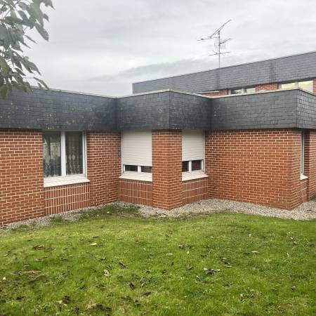 Maison - 216 m² - 8 pièces