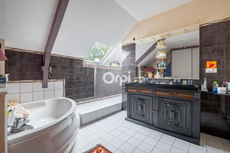 Maison - 376 m² - 7 pièces