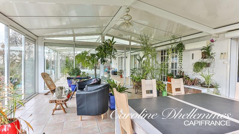 Maison - 180 m² - 6 pièces