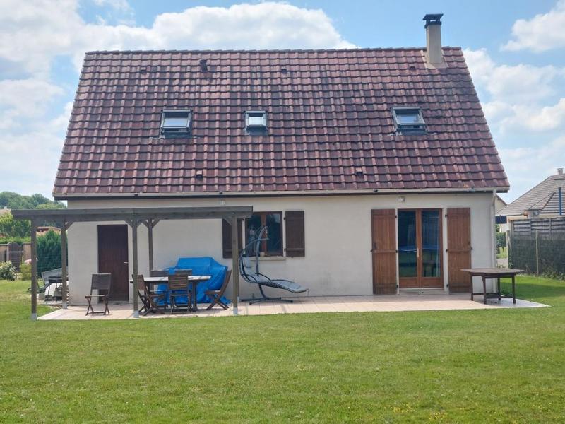 Maison - 104 m² - 6 pièces