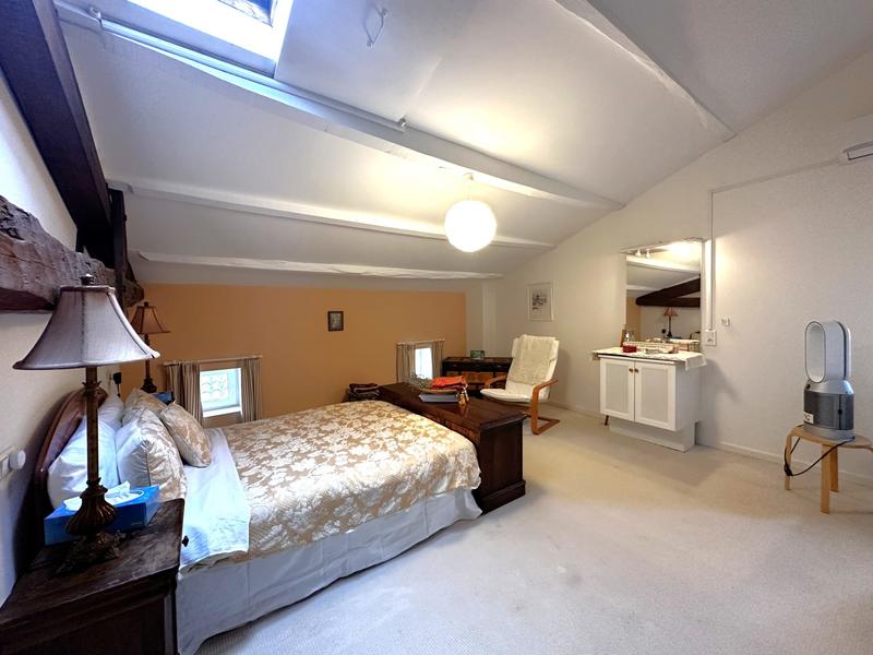 Maison traditionnelle - 158 m² - 7 pièces