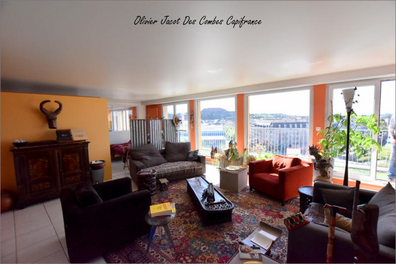 Appartement - 191 m² - 6 pièces