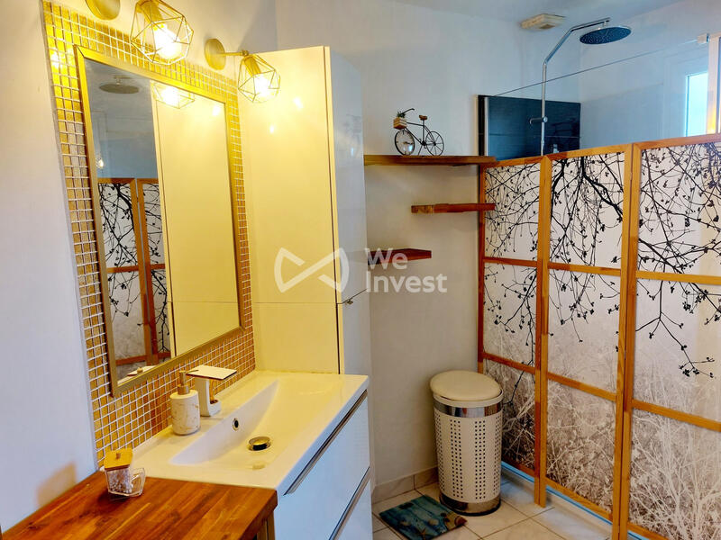 Maison traditionnelle - 104 m² - 4 pièces