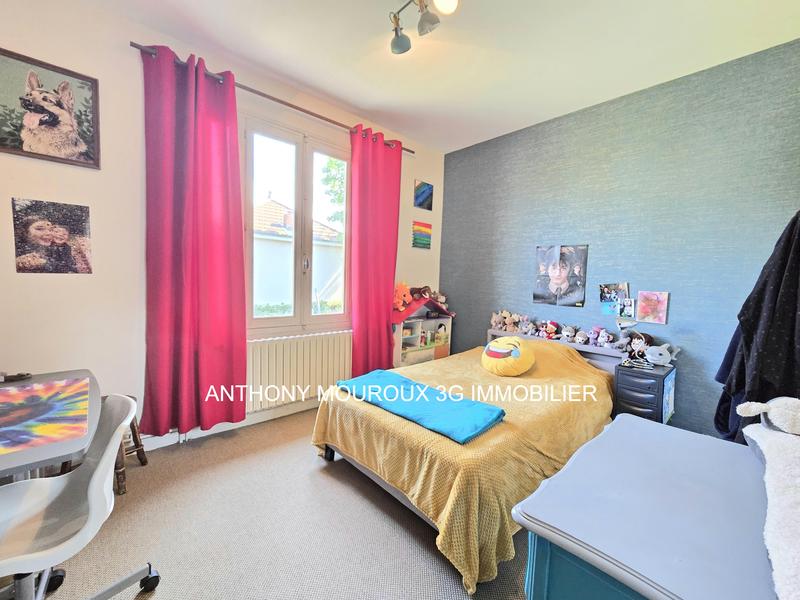 Maison - 195 m² - 9 pièces