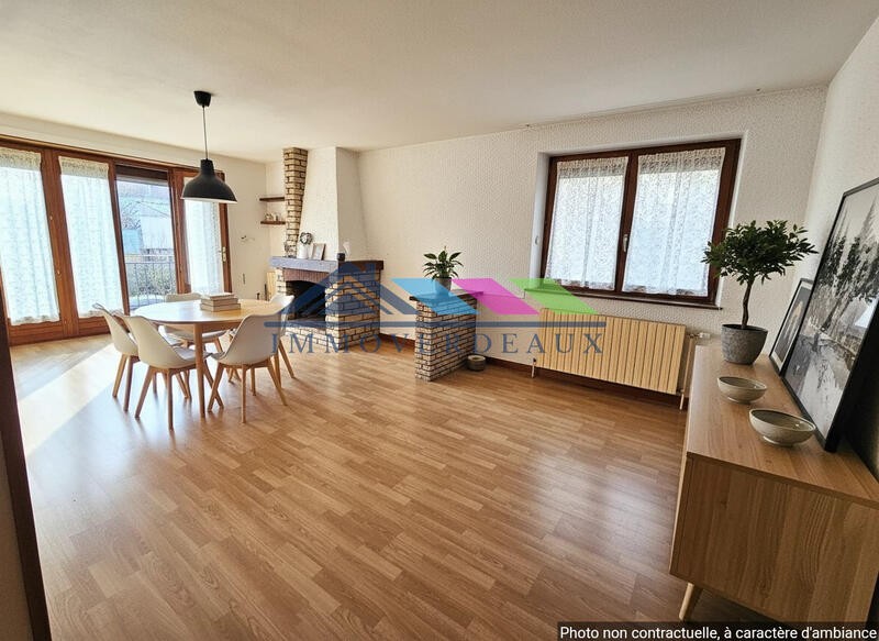 Maison - 184 m² - 7 pièces