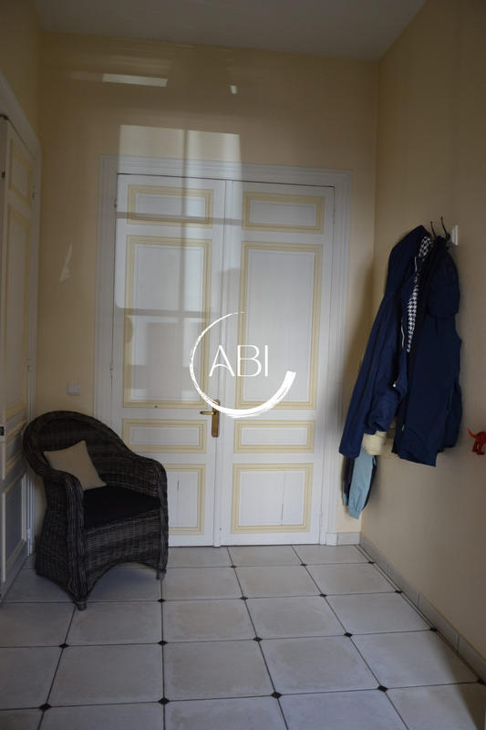 Maison - 160 m² - 8 pièces