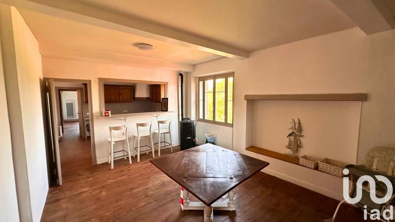 Maison - 394 m² - 14 pièces