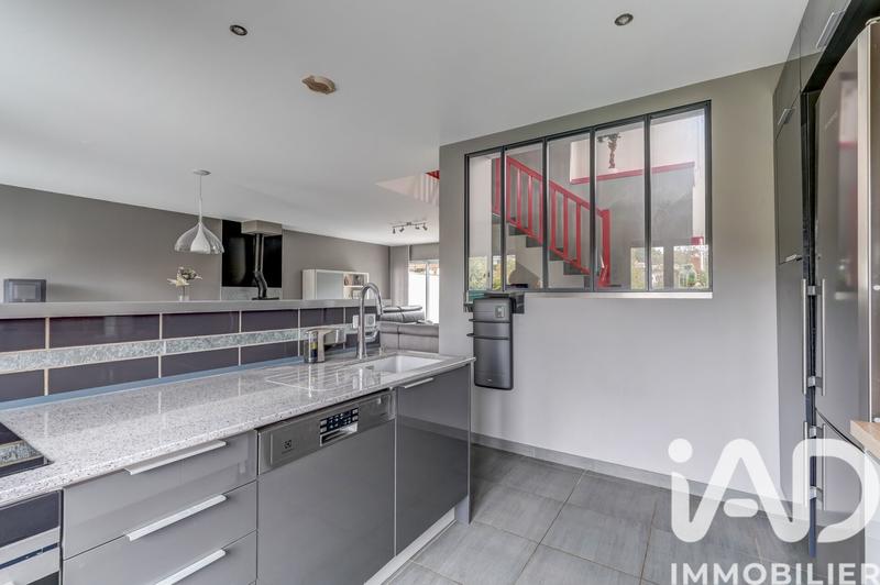 Maison - 115 m² - 4 pièces