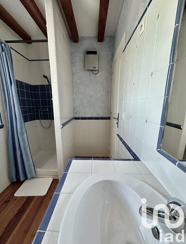 Maison - 180 m² - 10 pièces