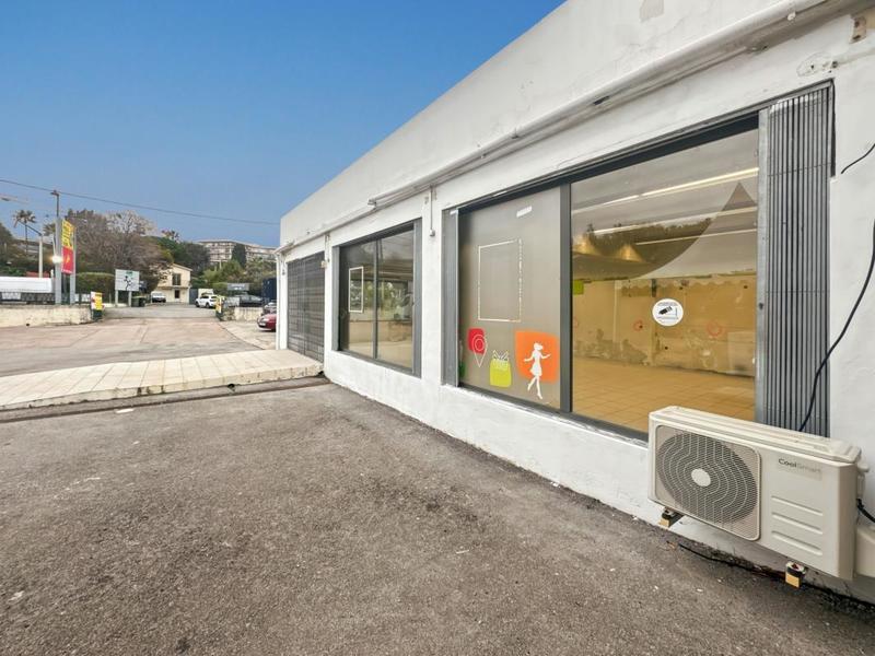 Local commercial - 69 m²