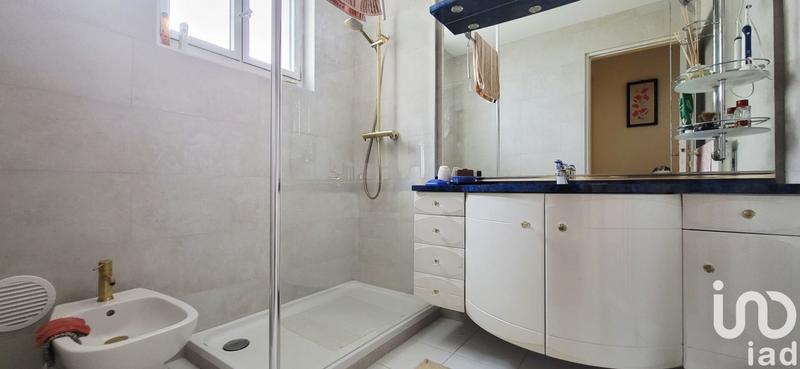 Maison - 216 m² - 5 pièces