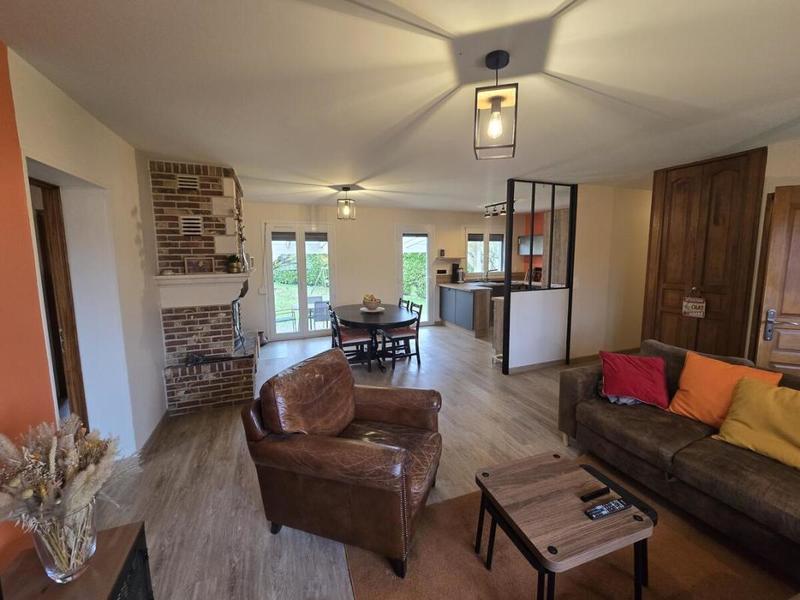 Maison - 106 m² - 7 pièces