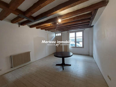Maison - 104 m² - 5 pièces