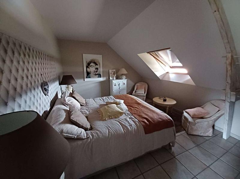 Maison - 233 m² - 5 pièces